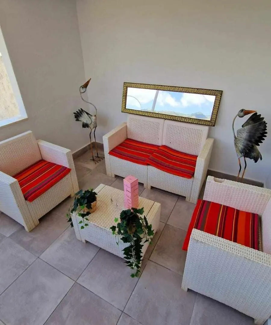 La Villa Escondida Estudio Vista A La Naturaleza Benalmádena 0*,